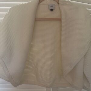 CAbi Women's Elegant Cream Shrug size small.